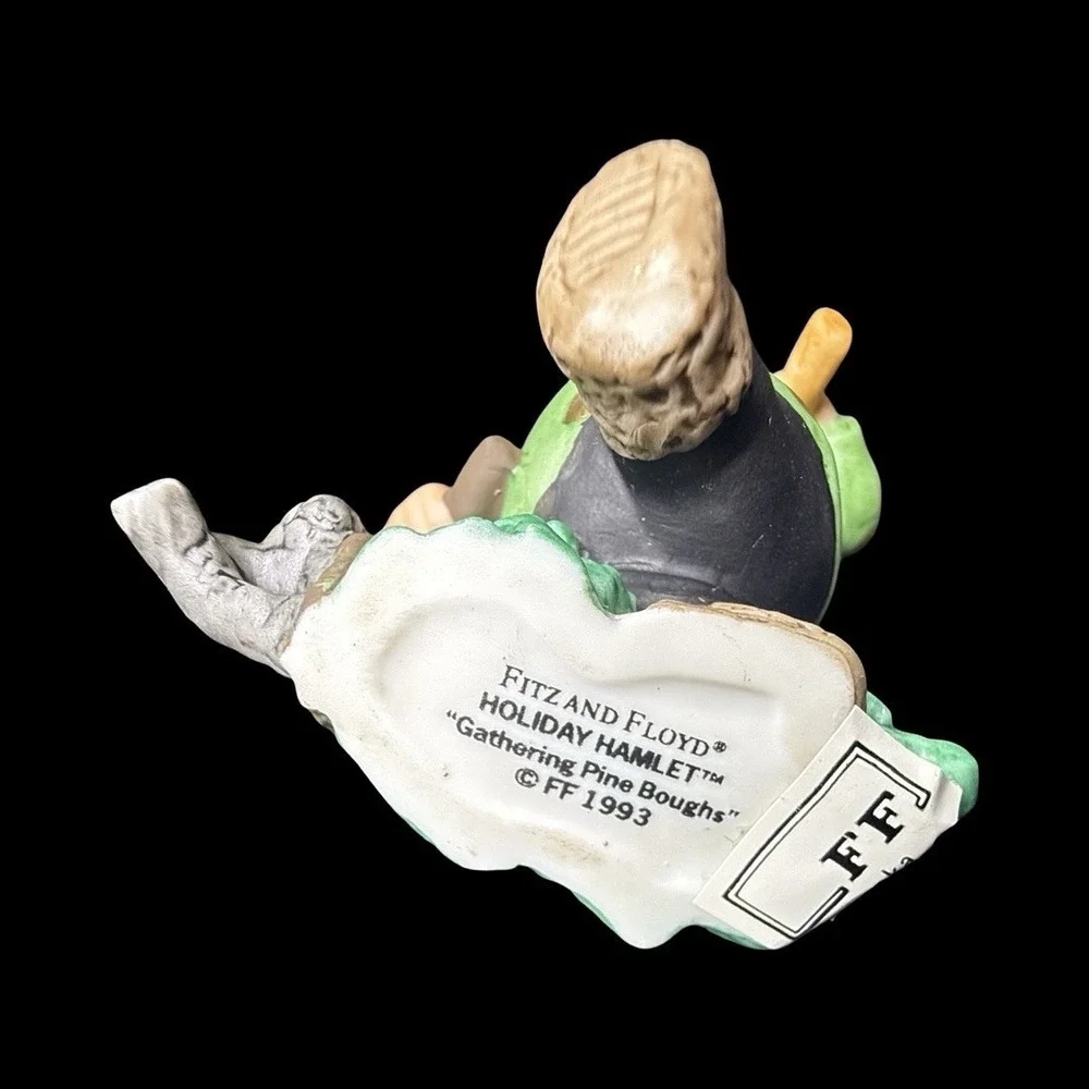 Fitz & Floyd Holiday Hamlet Enchanted Forest Gathering Pine Boughs 1993